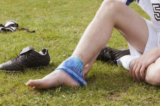 Don’t Let Ankle Sprains Keep You on the Sidelines thumbnail